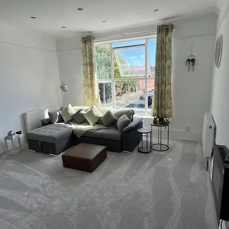Central Two-Three Bedroom Beach Town Maisonette Southsea Exterior foto